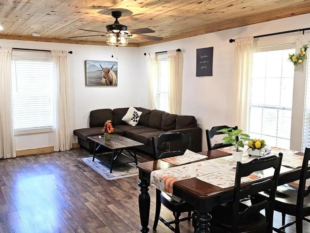Modern Style, Arcade, Fire Pit, Pet Friendly Villa Pigeon Forge Kültér fotó