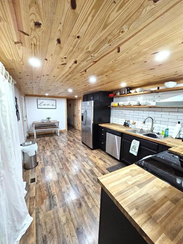 Modern Style, Arcade, Fire Pit, Pet Friendly Villa Pigeon Forge Kültér fotó